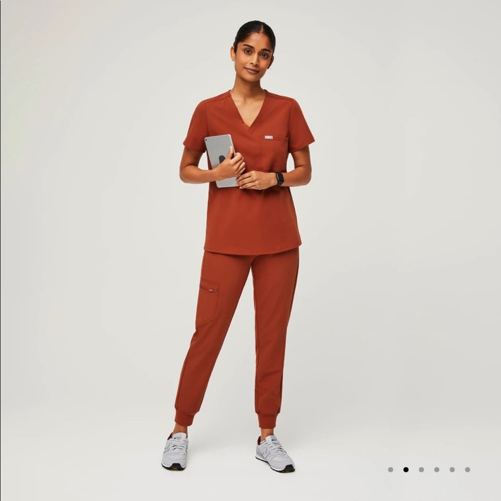 NWT Figs Auburn Scrubs Set Caterina / Zamora